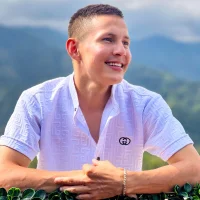 IzanArias Gambar Avatar