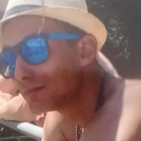 QuirkyHead2's Profile Pic