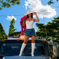 Annacherry7_'s Avatar Pic