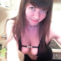 AnnaFit Φωτ, Προφίλ