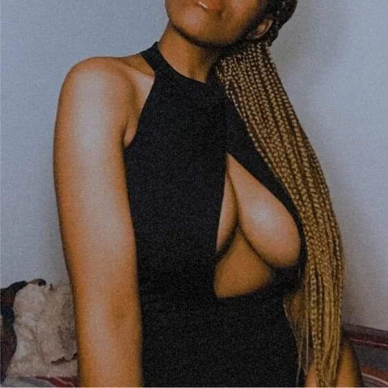 SexyMoneyIn profile photo