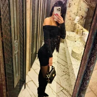 Arina_Bloom's Profile Pic