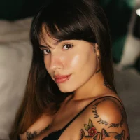 صورة الملف الشخصي لـ alinahart