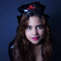 Charlotte__3's Profile Pic