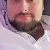 Helicopter_23 的个人资料图片