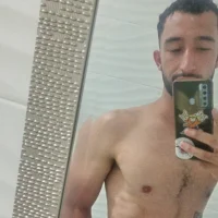 Hian_cams's Profile Pic