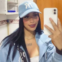 MiaMarshhall's Profile Pic