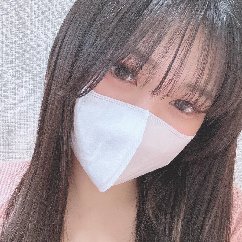 NA-KAREN-V8's nudes and profile