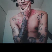 รูปอวาตาร์ของ deagon996