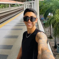 Gio_carangi Adlı Modelin Avatarı