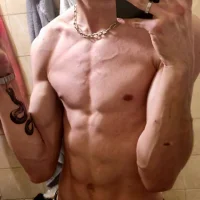 KarolDM's Profile Pic