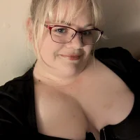 Kinkyhousewife83のアバター写真