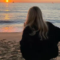 Aria__Moon's Profile Pic