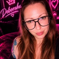 Deborahx's Avatar Pic