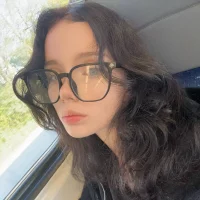 Eva_blo0m's Avatar Pic