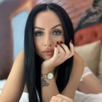 SuzanneKer1 Adlı Modelin Avatarı