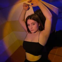 Nikole12_'s Profile Pic