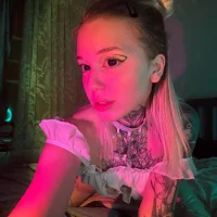 Foto desnuda XXX de renaline