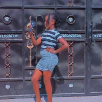 Ebony_melanin webcam model