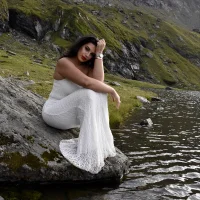 Slika avatara modela NadiraNoor