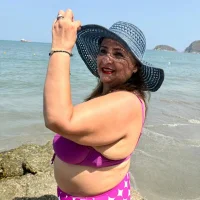 BBW_salome's Avatar Pic