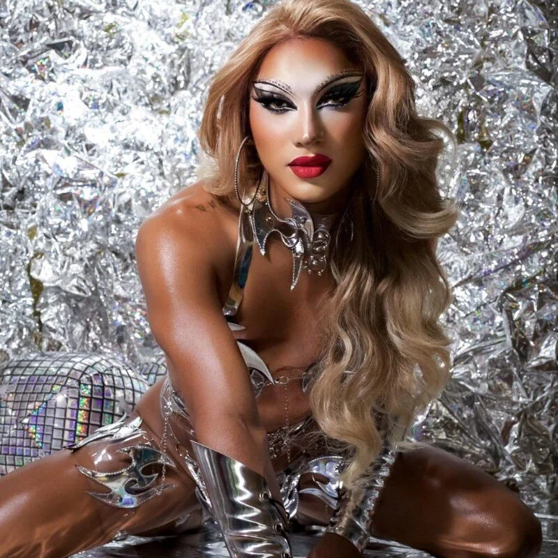 AnikaDragun live cam profile