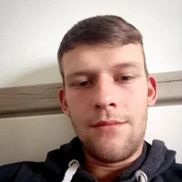 andi2000012's Profile Pic