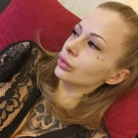 caroljoens's Profile Pic