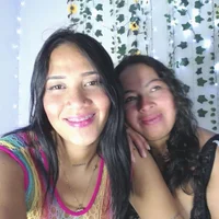 Michelle_and_kami's Profile Pic