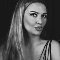 Lady_JLuna_FemdomHeels's Profile Pic