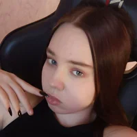 Gambar Profil LunaDreeam