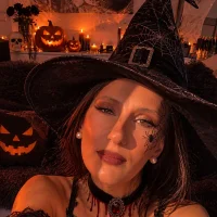 Emi_RoseMaus Gambar Avatar