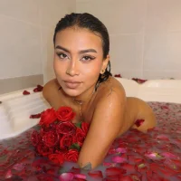 Ivyy_Moon_ avatarképe