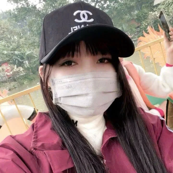 LUNAKUTE99 Stripchat profile image