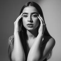 MartinaConnorr Gambar Avatar