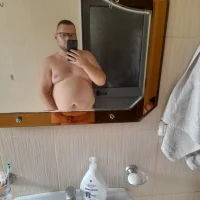 drakolapa Φωτ, Προφίλ