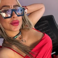 Ảnh Đại Diện Nicolle_Your_Milf