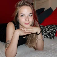 Foto do perfil de EVIE_ALLEN