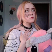 Creamy_Kaya's Profile Pic