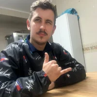 รูปโปรไฟล์ของ alemaohjsin