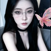 YangYuBa-002's Profile Pic