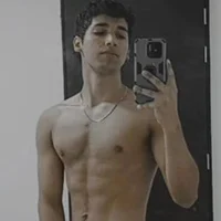 Logan_Junior's Profile Pic