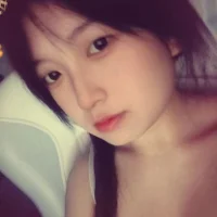 -huahua-'s Avatar Pic