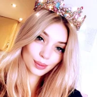 mia_mesmerise's Profile Pic