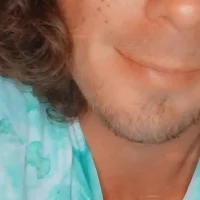 รูปโปรไฟล์ของ Traveling_Healer