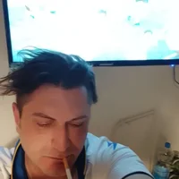 valZ198's Profile Pic