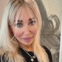 MonicaMoon's Profile Pic