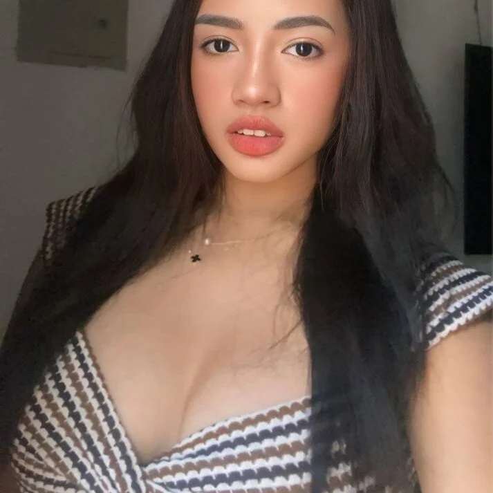 JanellaFakhoury Stripchat profile image