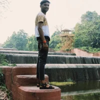 صورة الملف الشخصي لـ hunny7618