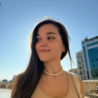 Only_KiraRi Adlı Modelin Avatarı